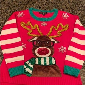 Official winner for the tacky Christmas sweaterS
